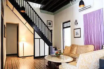 Oyo Premium Lorong Kinta Komtar George Town Malaysia